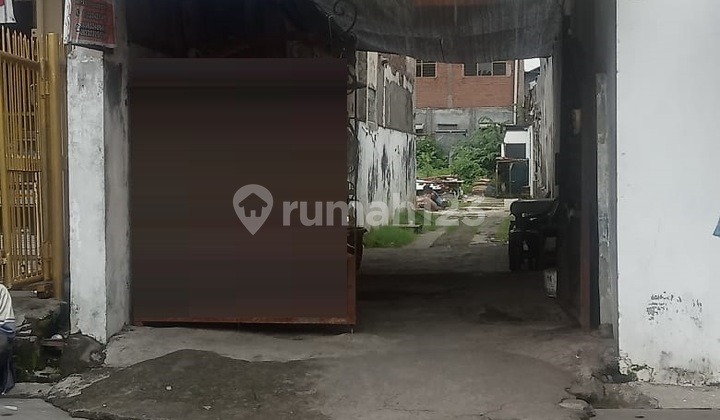 Rumah SHM Dijual di Petemon Barat Surabaya Pusat 1