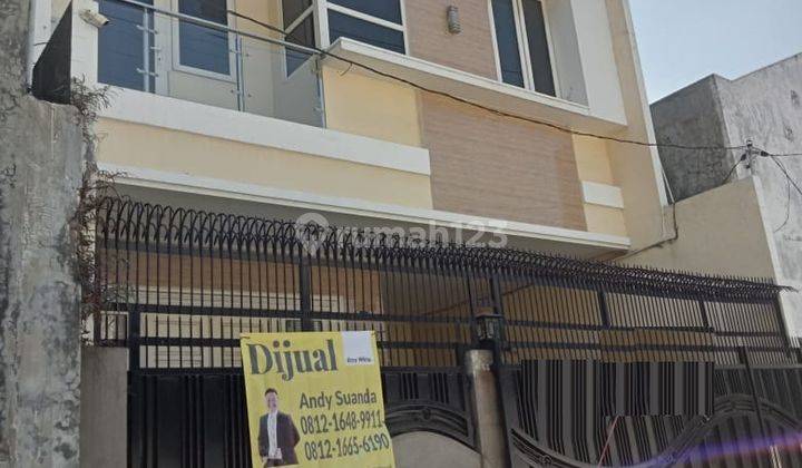 Dijual Rumah 2 lantai di Jl Donokerto Kapasan Surabaya 1