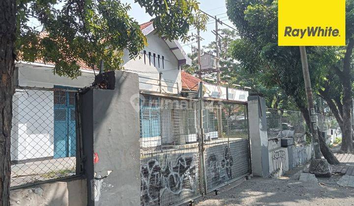 Dsewakan Rumah Pusat Kota di Nol Jalan Raya Arjuna Surabaya 1