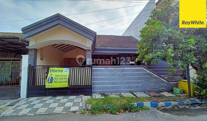 Disewakan Rumah di Bendul Merisi Selatan Surabaya 1