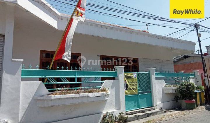 Dijual Rumah SHM di Jalan Sidoyoso Simokerto Surabaya 1