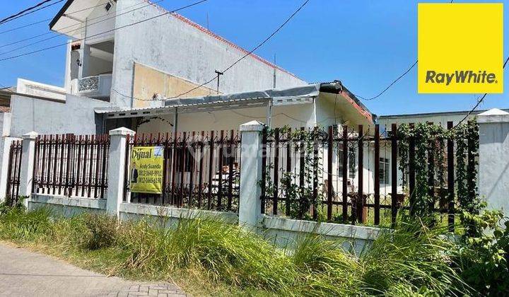 Dijual Rumah SHM di Simpang Darmo Permai Selatan Surabaya 1