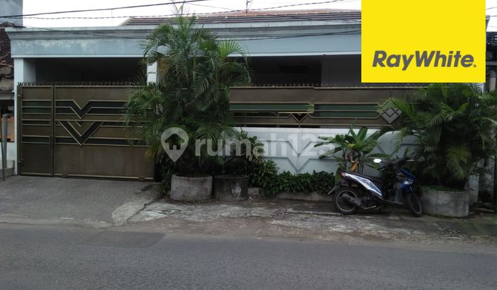 Dijual Rumah di Padmosusastro Surabaya Pusat 1