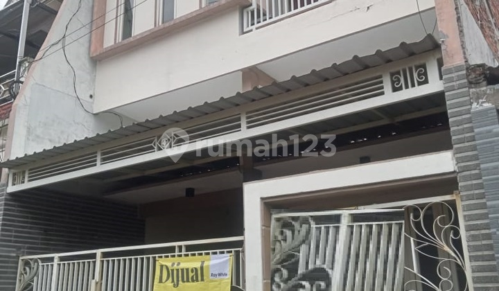 Rumah 2 lantai Dijual di Simo Magerejo Tengah Surabaya 1