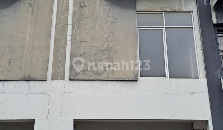 4-Story Ruko on Kali Malang Raya, Billy Moon Complex 2