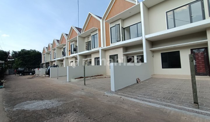 Rumah Kavling 2lantai Baru Strategis Dekat Toll Jatiasih 2