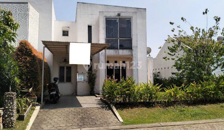 Rumah 2 Lantai Di Dalam Perumahan Besar Di Grand Cibubur  1