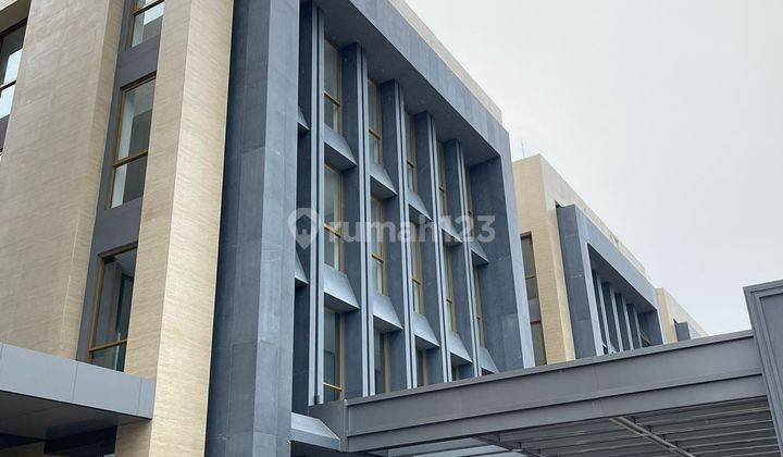 *Disewakan Foresta Business Loft 7*
BSD city
FBL 7 di Drop-Off area
unit fresh baru handover. 
 2