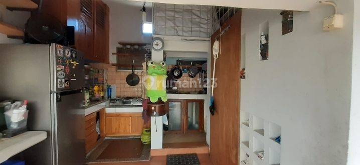 rumah minimalis banget  di sayap jl garuda kota Bandung