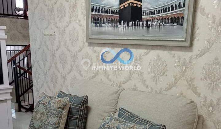 Jual cepat rumah 3 lantai furnish, siap huni. 2