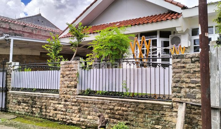 For Sale: House in Bukit Cimanggu City BCC Housing with Certificate of Ownership For Sale: House in Bukit Cimanggu City BCC Housing with Certificate of Ownership
