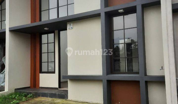 Dijual rumah siap huni perumahan emerald Cibinong bogor 2