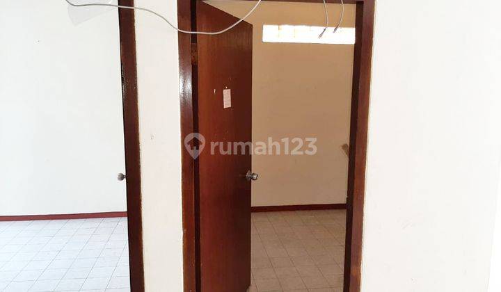 Rumah di Taman Meruya Ilir, Kebon Jeruk Lokasi Strategis, Fhm 5