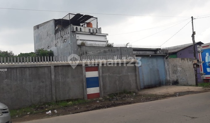 Quick Sale: Shop House on Legok Main Road, Tangerang, Banten 2