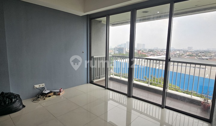 Quick Sale Royal Suite St. Moritz Apartment Lippo Puri Jakarta 2