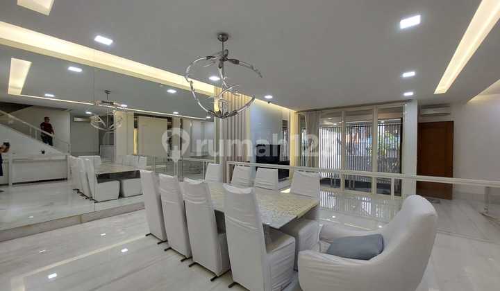 Jual Cepat Rumah Mewah Kolam Renang Garden House Pik Jakarta 2