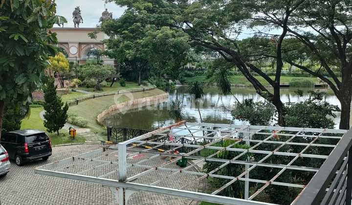 Dijual Brand New House View Danau Greenlake Tangerang