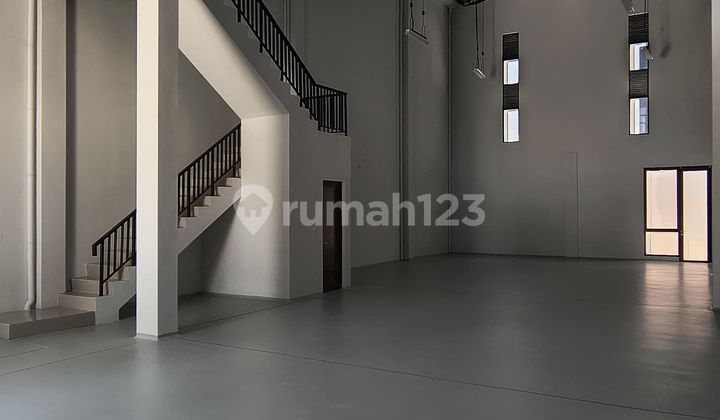 Disewakan Gudang Bizpark Tipe Multiguna Pik 2 Disewakan Gudang Bizpark Tipe Multiguna Pik 2