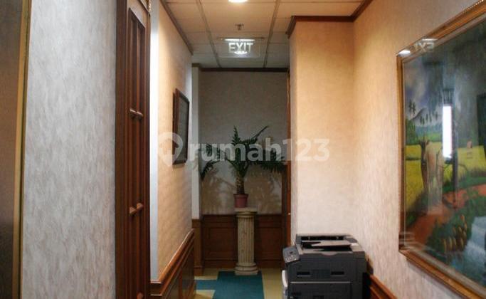 disewakan office space luas 250 full furnished menara sudirman jakarta selatan 2