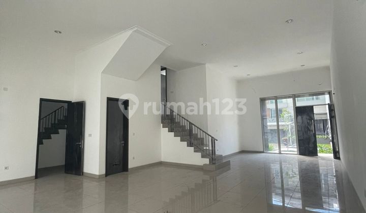 Dijual Rumah Pantai Bukit Villa Standar developer PIK 2 Uk 10x25 Dijual Rumah Pantai Bukit Villa Standar developer PIK 2 Uk 10x25