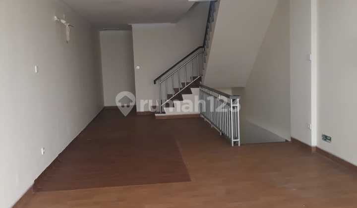 Dijual Cepat, Ruko Siap Pakai, Sudah Renovasi di Pluit Dijual Cepat, Ruko Siap Pakai, Sudah Renovasi di Pluit