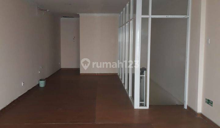 Dijual Cepat, Ruko Siap Pakai, Sudah Renovasi di Pluit Village 1