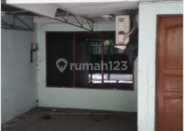 For Sale: Affordable House, Strategic Location in Muara Karang [008987] 2