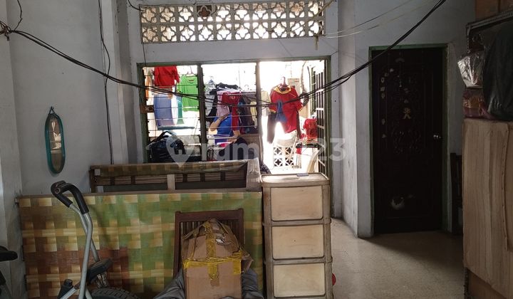 Dijual Rumah Strategis, Cocok U/ Tinggal & Usaha di Jembatan Lima