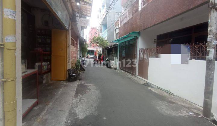 JUAL CEPAT RUMAH DI GLODOK 2½LANTAI  2