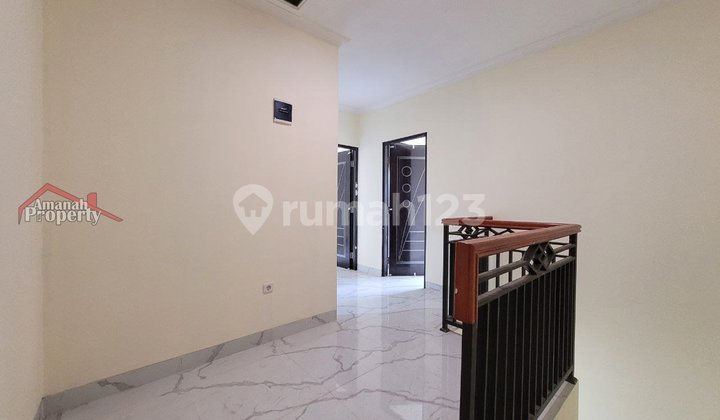 Rumah 2 Lantai Minimalis Konsep Mezzanine Harga Murah Cimanggis 12