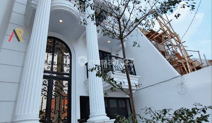 Rumah Murah American Classic Pool Samping Ragunan Jakarta Selatan 2
