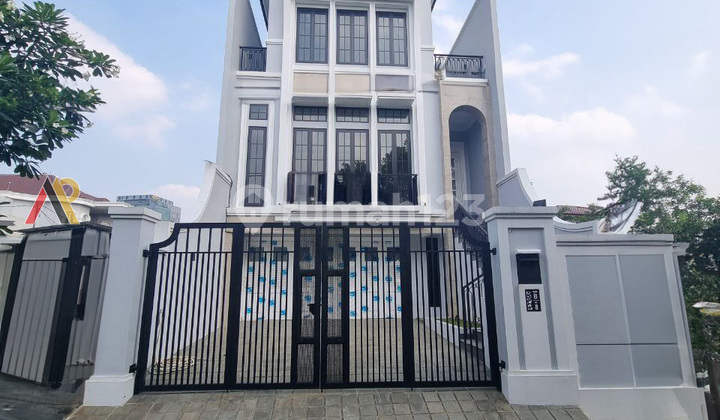 Rumah Mewah Dekat Simatupang Cilandak Timur Jakarta Selatan 2