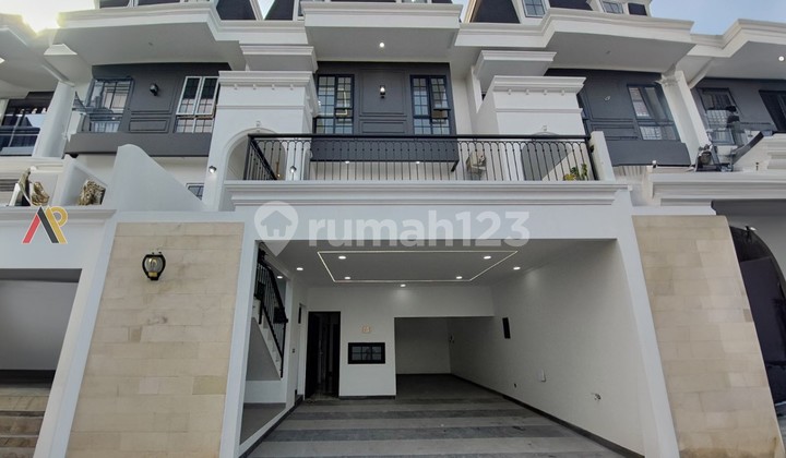 Rumah Mewah 4 Lantai Dekat Ke Kuningan Pasar Minggu Jakarta Selatan