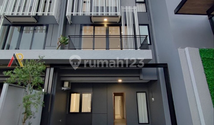 Rumah Akses Utama Dekat Ke Cilandak Jagakarsa Jakarta Selatan 2