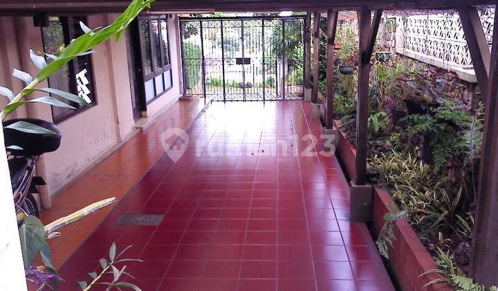 Rumah 2 Lantai, View Lembah, Dekat Fasilitas Kuliner  5