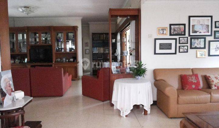 Rumah 2 Lantai, View Lembah, Dekat Fasilitas Kuliner  4