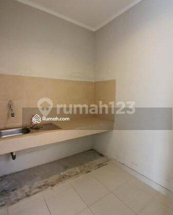 Rumah 2 Lantai Premier Park 2 Type C 2