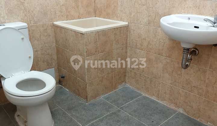 Ruko Metropolis Town Square 3 lantai Moderland Tangerang