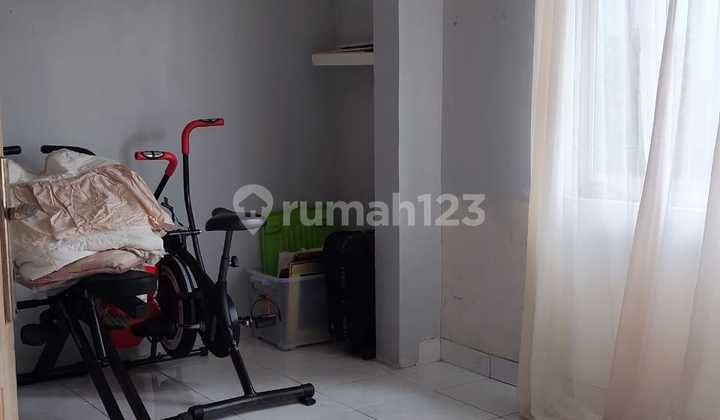 Ready-to-occupy house in Tangerang city golf park 2