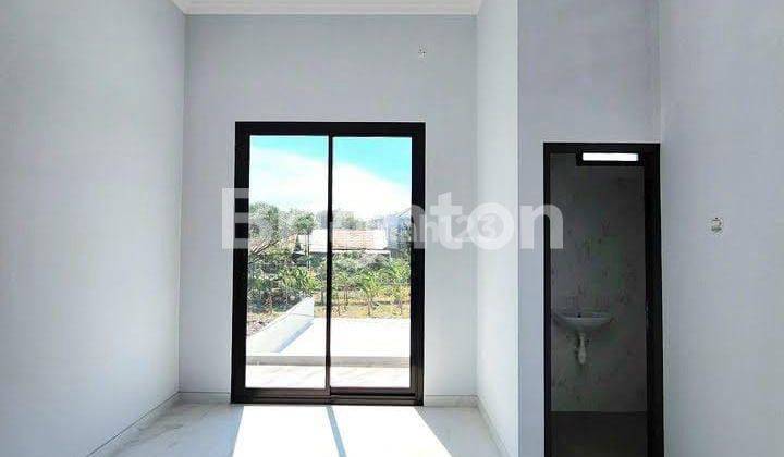 RUMAH BARU GRESS SEMI FURNISH MINIMALIS 2 LT DI MEDOKAN ASRI BARAT SURABAYA 2