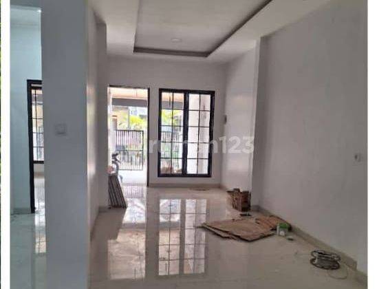 Dijual rumah 2 Lantai di taman harapan baru Bekasi 1