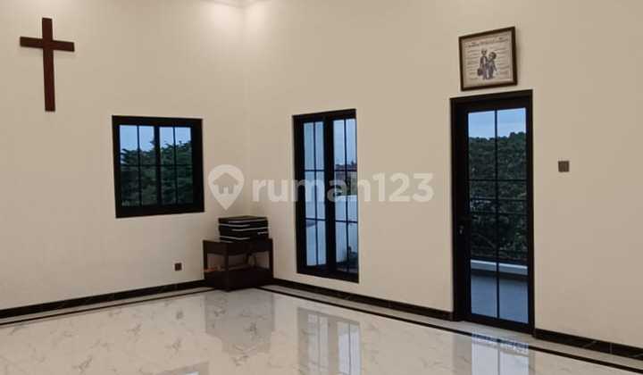 Hunian Minimalis 3 Lantai Full Renovasi di Kota Mandiri Harapan Indah, Bekasi