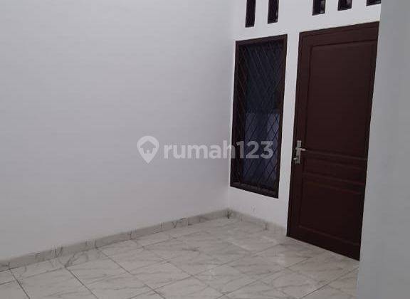 Disewakan Rumah Murah di Harapan Indah 1 Bekasi  2