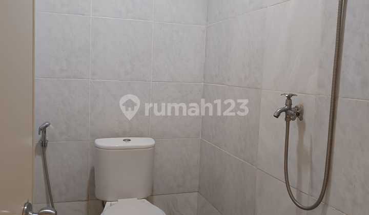 Neat House Ready to Occupy in Harapan Indah 1 Bekasi 2
