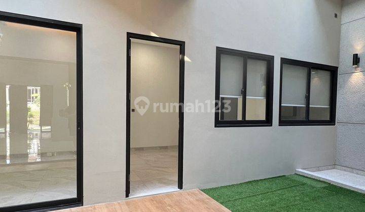 Dijual Rumah Bagus Cantik Siap Huni di Lippo Cikarang 1