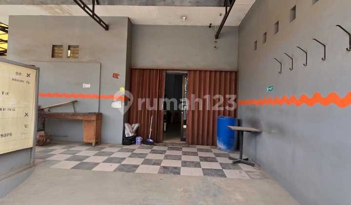 Rumah Hook Lokasi Sangat Strategis Pinggir Jalan Dijual di Harapan Indah 1, Bekasi Rumah Hook Lokasi Sangat Strategis Pinggir Jalan Dijual di Harapan Indah 1, Bekasi