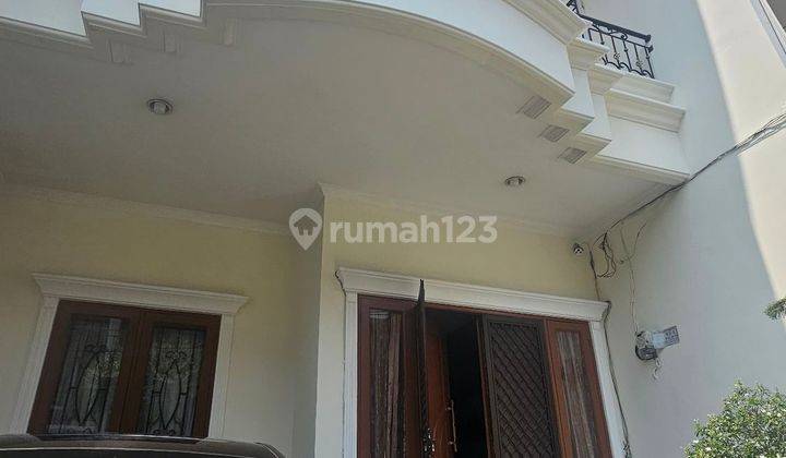 Rumah Minimalis Modern 3.5 Lt, Lokasi Strategis. 1