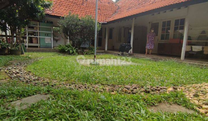 Rumah di Cikini SHM Butuh Renovasi,bangunan tua  16