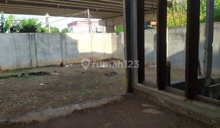 Rumah di Cemara Residence 3 Lantai SHM Baru 8