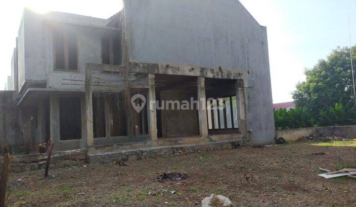 Rumah di Cemara Residence 3 Lantai SHM Baru 10